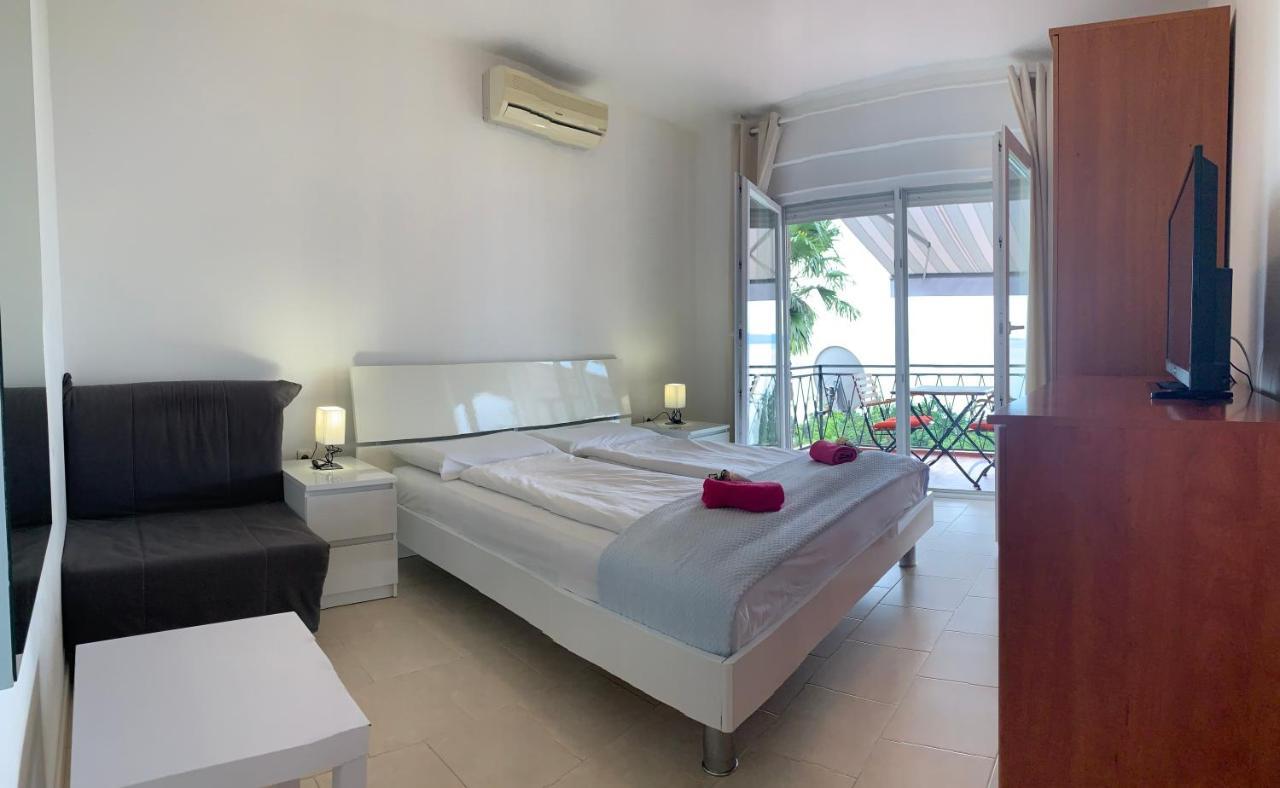 Appartamento Breathtaking Sea View App For 2+1, Bbq ...... Abbazia Esterno foto
